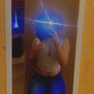 Meet your Posher, Valerie